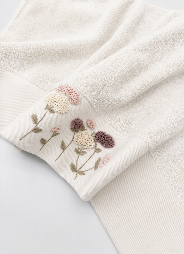 Florence Heirloom Towel — Alabaster