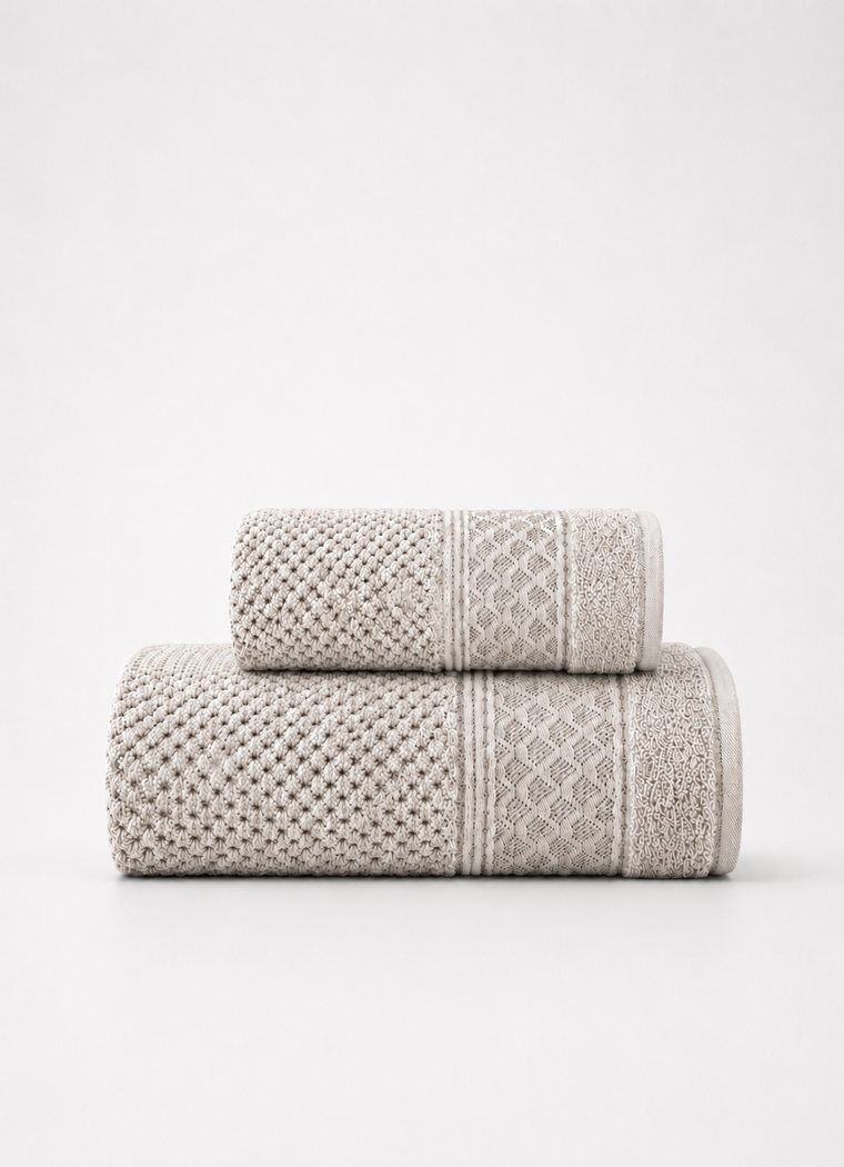 Maris Plush Turkish Towel — Pearl Veil