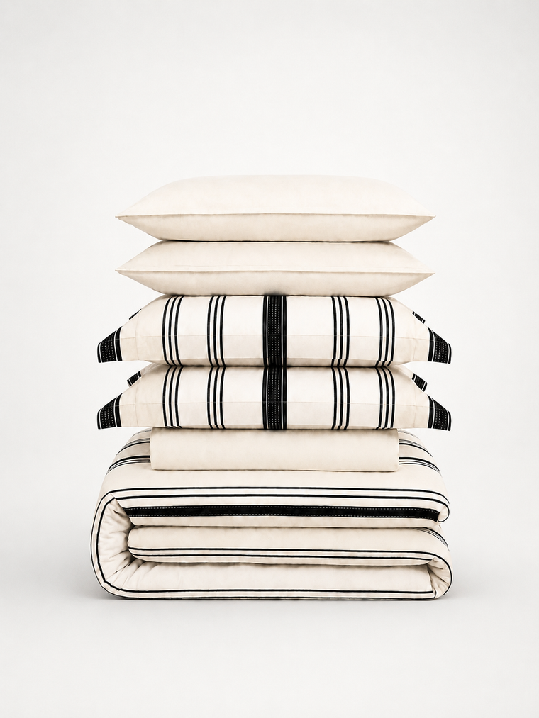 Silken Lyocell Bedding Set — Ink Line