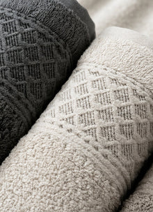 Maris Plush Towel Collection - Calinea