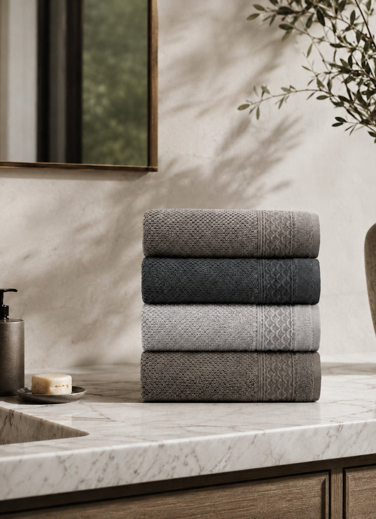Maris Plush Towel — Silver Mist