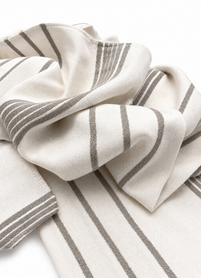 Silken Lyocell Bedding Set — Sky Line